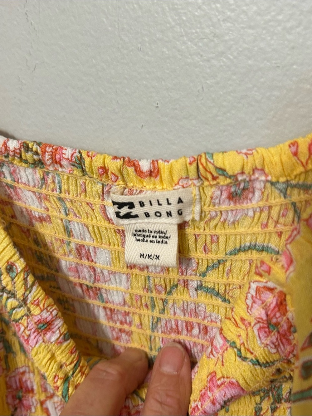 Billabong Paradise Days Dress‎ Golden smocked bodice Boho Peasant Floral Medium - Picture 5 of 11